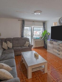 Ideal als Kapitalanlage - 3 Zimmer Eigentumswohnung mit tollem Balkon - Salach