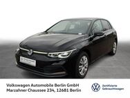 VW Golf, 2.0 TSI Style, Jahr 2022 - Berlin