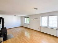Zuhause ankommen: Gemütliche Wohnung mit Kamin & Balkon für junge Paare - Rheinstetten