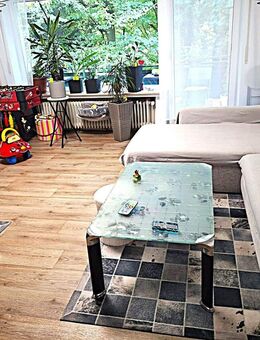 Charmante 2-Zimmer-Wohnung mit Einbauküche und Balkon in erstklassiger Lage. - Cloppenburg