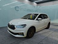 Skoda Fabia, 1.0 TSI Style 16, Jahr 2024 - München