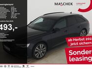 Audi A6, Avant S line 45 TFSI quatt Black, Jahr 2023 - Wackersdorf