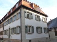 Hochwertige Altbauwohnung in saniertem Barockgebäude - Ellingen