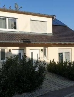 Neuwertige, wunderschöne, großzügige + exclusiv ausgestattete Doppelhaushälfte mit 2 Terrassen, Garten + Garage in ruhiger + sonniger Aussichtslage - Gernsbach