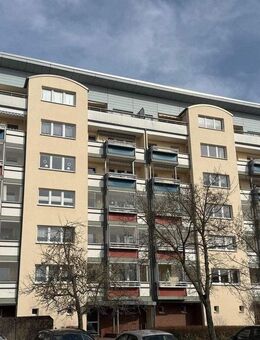 Freie 4- Zimmer Eigentumswohnung - Greifswald