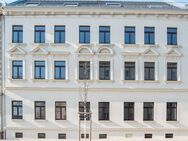 Ein Traum! + Südbalkon + dunkles Parkett + Fußbodenheizung + Wanne & Dusche + PKW-Stellplatz im Hof - Leipzig