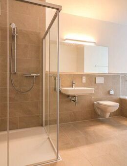 Charmante 3-Zimmer-Wohnung, 136m², Terrasse, Gäste-WC im Neubau "BADERHOME" - Augsburg