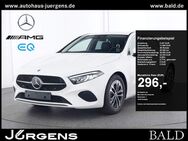 Mercedes A 200, Kompaktlimousine Progressive MBUX Wide, Jahr 2024 - Plettenberg