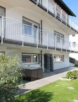 Großzügiges Mehrgenerationenhaus, naturnah und ruhig gelegen! - Altdorf (Bayern)