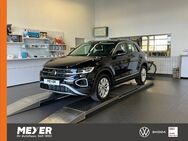 VW T-Roc, 1.5 TSI Style, Jahr 2024 - Tostedt