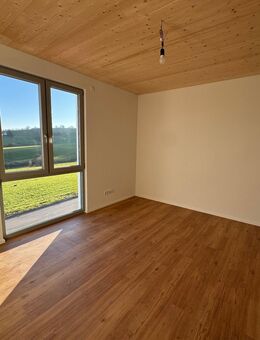 2,5 Zimmer Erstbezug barrierefrei mit Balkon und herrlichem Blick übers Welland - Aalen