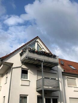 Gemütliche Dachgeschosswohnung mit beeindruckendem Wohnbereich - Schwäbisch Gmünd