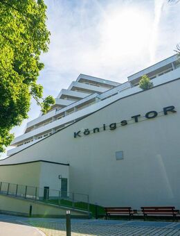 2,5-Zimmer-Wohnung mit umlaufenden Balkon - Regensburg