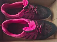 Duftende pink /schwarze Turnschuhe gr 39 - Schweinfurt