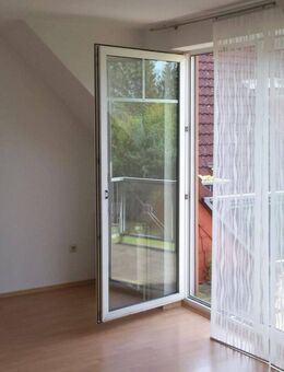 Achim Mitte 2 Zimmer Maisonette Wohnung, 70m2, incl. PKW Stellplatz - Achim