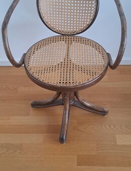 Stuhl - Drehstuhl mit Wiener-Geflecht - Friedrichshafen