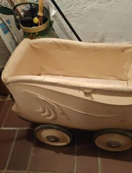 Nostalgie Puppenwagen / Kinderwagen - Bechtsrieth