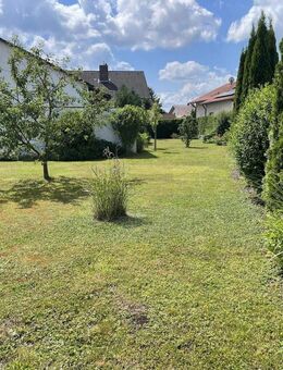 Einfamilienhaus mit Perspektiven & genehmigten Aufstockungsplan - Ingolstadt