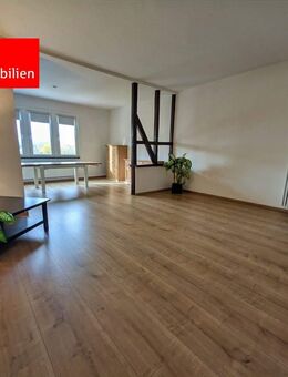 Traumhafte Altbauwohnung in Korbach - frisch modernisiert und sofort bezugsbereit - Korbach (Hansestadt)