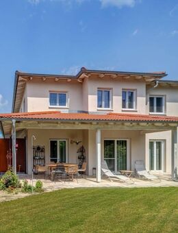 Perfekt für Familien in ruhiger Ortsrandlage! Großzügiges Einfamilienhaus modern und komfortabel ausgestattet! - Abensberg