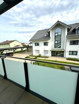 Moderne 2-Zimmer-Wohnung mit großem Wohn-Essbereich, Balkon und TG-Stellplatz - Altötting