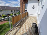 Peine Zentrum / Sanierte 4-Zimmer-Wohnung mit Balkon und Gartennutzung - Peine