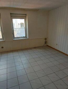 /// Anfragenstop wegen zu hoher Nachfrage /// Kleine, einfache Wohnung in Fraulautern - Saarlouis