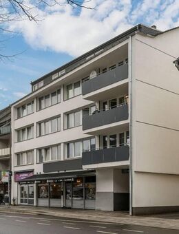 Zeitloses Mehrfamilienhaus mit erstklassigen Renditemöglichkeiten - Langenfeld (Rheinland)