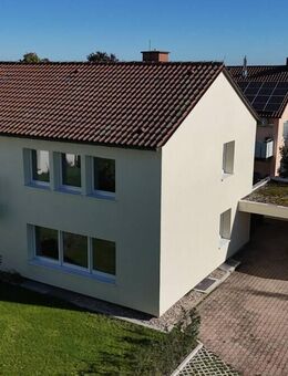 SANIERTES EINFAMILIENWOHNHAUS MIT GARAGE UND CARPORT IN SCHWÄBISCH HALL - Schwäbisch Hall
