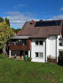 EINFAMILIENWOHNHAUS MIT GARAGE UND GROSSEM GRUNDSTÜCK IN GUTER WOHNLAGE! - Obersontheim