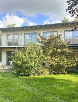 Wohlfühl-Oase in Traumlage: Einfamilienhaus mit Aufzugsanlage -auch für Rollstuhlfahrer geeignet - Roth (Bayern)