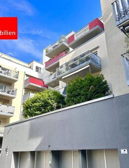 Neuwertige und barrierefreie 2 Zi.-Penthouse-Wohnung im Herzen von Offenbach! - Offenbach (Main)