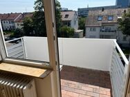 Stuttgart Möhringen, schöne, helle 2,5 Zi. DG, Whg. möbliert, ca. 65m² Wohnfl. - Stuttgart