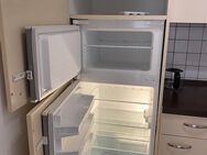 Komplette Küche an Selbstabholer, muss vom Käufer abgebaut und abgeholt werden. - Willich