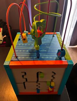 Toys R Us Holzwürfel Puzzle - Düren
