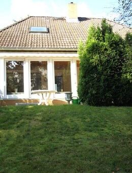 Einfamilienhaus mit Garage im ruhigen Berlin Mariendorf zum Kauf - Berlin