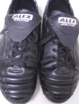 Alex Athletics Turnsschuhe Fussballschuhe Gr. 42 in schwarz - Saarbrücken