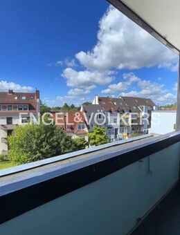 Maisonette-Wohnung in Bürgerparknähe mit Balkon und Garage - Bremen