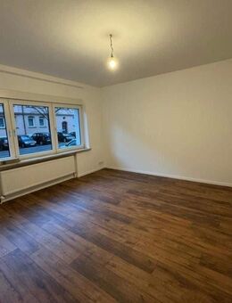 Achtung Preissenkung!! Sanierte 4 Zimmerwohnung in der Nürnberger Südstadt zum Erstbezug - Nürnberg