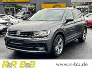 VW Tiguan, 1.4 TSI Sportpaket El, Jahr 2017 - Paderborn