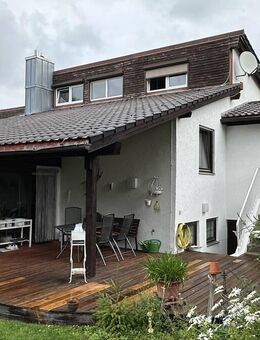 Besonderes Einfamilienhaus mit versetzten Ebenen und großem Grundstück in sehr schöner, ruhiger Wohnlage - Altusried