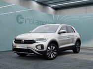 VW T-Roc, 1.5 TSI Move, Jahr 2023 - München