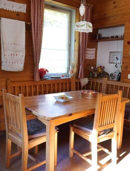 Charmante Erdgeschoss-Wohnung in idyllischer Alleinlage mit Terrasse und Gartenanteil - Loßburg