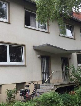 Gut geschnittene 2,5-Zimmer-Dachgeschosswohnung - Bremen