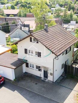 Renovierungsbedürftiges Einfamilienhaus mit Weitblick in idyllischer Südhanglage - Murrhardt