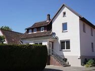 * Großzügige Immobilie im alten Dorfkern von Schwicheldt * - mit Nebengebäude & ca. 1.351 m² Grundstück - Peine