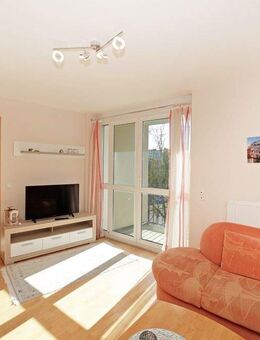 GEORGI: Helle Stadtwohnung mit Balkon und U-Bahn-Anschluss - München