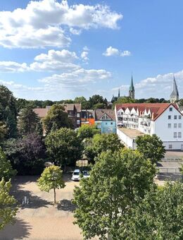 Große 4-5 Zimmer Wohnung im 5. OG mit Aufzug, Fernsicht und Ausblick ins Grüne - Kamen