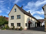 Ehemaliges landwirtschaftl. Anwesen mit Scheune in Hallerndorf, OT Pautzfeld - Hallerndorf