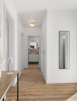 *** ERSTBEZUG NACH MODERNISIERUNG - MODERNE 3-ZIMMER-WOHNUNG MIT XXL-BALKON & GARAGE OHNE PROVISION! - Duisburg
